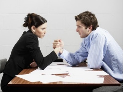 How to negotiate with uncooperative counterpart?